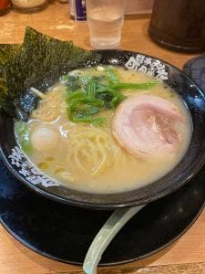 横浜家系ラーメン 町田商店 戸塚原宿店