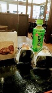 できたておむすび米米シネマタウン岡南店