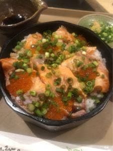 サーモンいくら専門店 海宝 溝口店