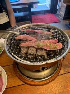 ホルモン焼肉縁