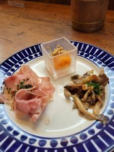 イタリアンバル パステル 橋本駅前店