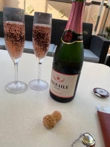 スリーモンキーズカフェ 横浜関内店