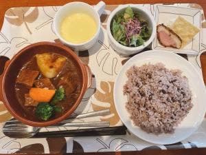 ブラッスリー ほっぺ