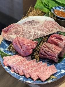 近江焼肉ホルモン すだく
