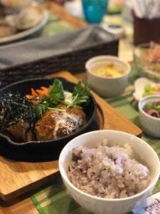 Bob's カフェ うまごやKope
