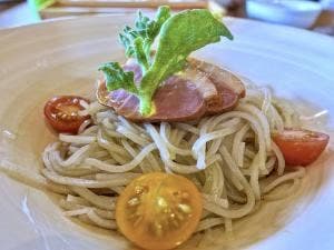 ファットリア こもと