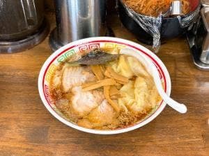 麻布ラーメン 芝四丁目店
