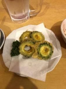 呑む三