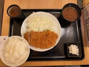 とんかつ まるや 竹橋店