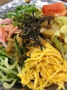 きつねとたぬき