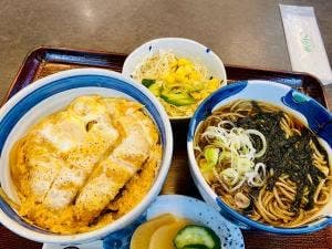 伊勢福そば店
