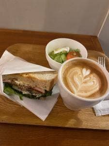 ピースコーヒーロースターズ西新橋店