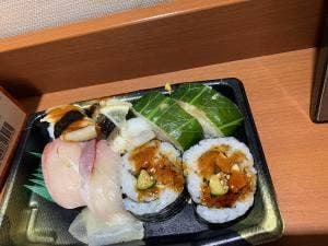 ちよだ鮨 勝田台店