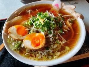 酒肴家 あご煮干しだしらーめん 魚ぶし屋