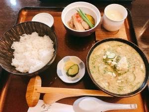 味処おいし家