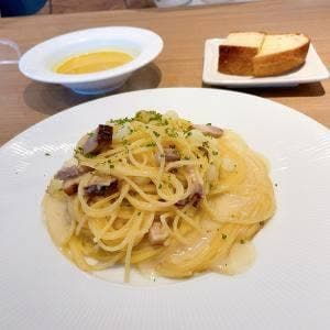 ビストロ スリール