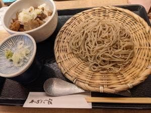 そばだ家 神宮前店