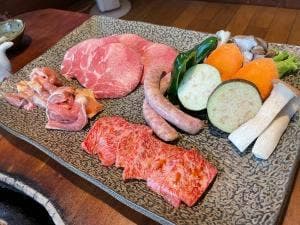 炭火焼いとしま