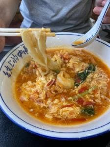 佳肴刀削麺