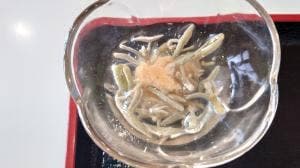 じゅんさいの館