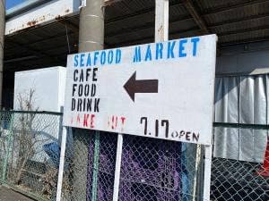SEAFOOD MARKET