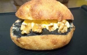 川越ベーカリー楽楽