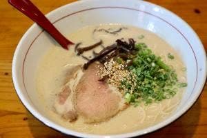 博多ラーメン 亀八