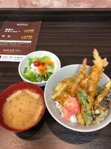 ウミヤマキッチン