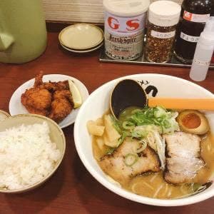 博多ラーメンげんこつ イオン大日店