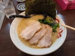 横浜家系ラーメン 吟家 八千代店