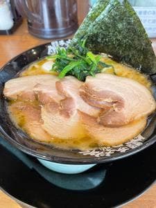 横浜家系ラーメン 町田商店 京都東インター店