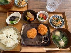 tami cafe