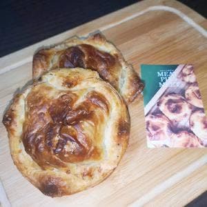 包みパイ専門店 MEAT PIES MEET