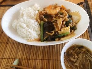 Chinese Kitchen 孔華