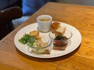 Mulberry Delicatessen & Cafe