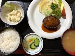 中しん食堂