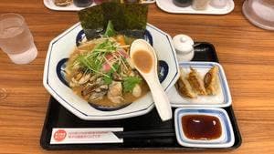 Ringer Hut 中野サンモール店