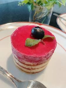 YUSUKEフランス菓子店