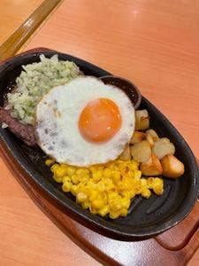サイゼリヤ ドンキホーテ二俣川北口店
