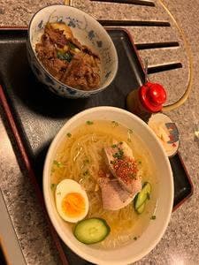 元祖 平壌冷麺屋 久保町店