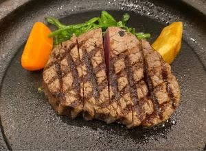 備長炭ステーキ炉sakai