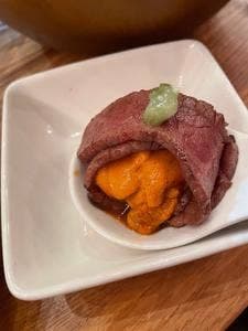 炭火焼肉バル AGITO HIRAO