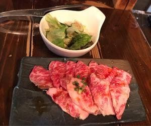焼肉屋田中商店