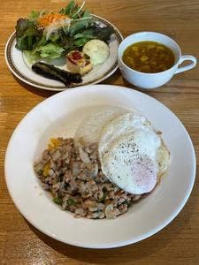 またいキッチン