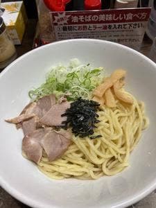 油そば専門 兎 荒田店