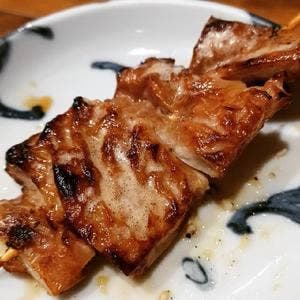 もつ焼き にんべん