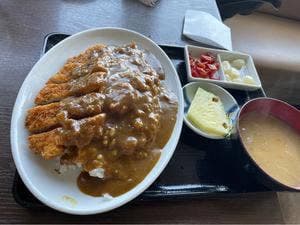 レストランよこた