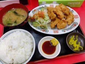 栄飯店