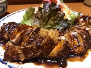 洋食レストラン マルシェ