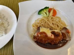 洋食ダイニング One Scene